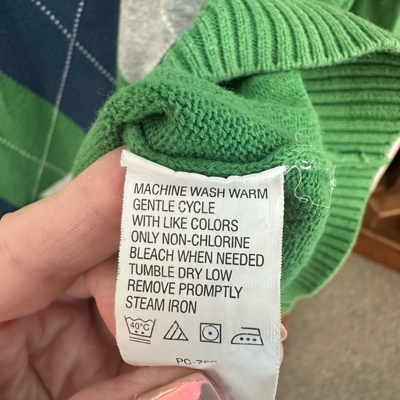 Izod V Neck Argyle Sweater Green Long Sleeve 100% Cotton Size Medium - Picture 4 of 9